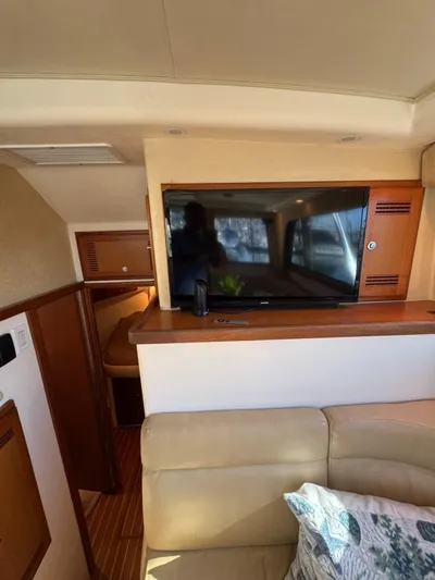 Off The Hook Yacht Photos Pics 