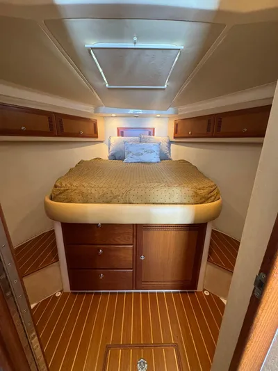 Off The Hook Yacht Photos Pics 