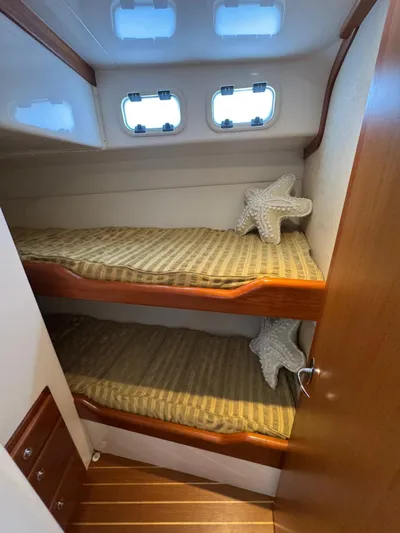 Off The Hook Yacht Photos Pics 