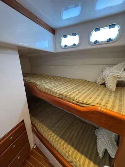 Off The Hook Yacht Photos Pics 