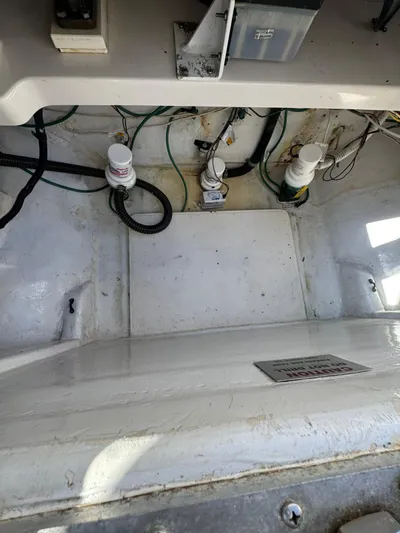 Off The Hook Yacht Photos Pics 