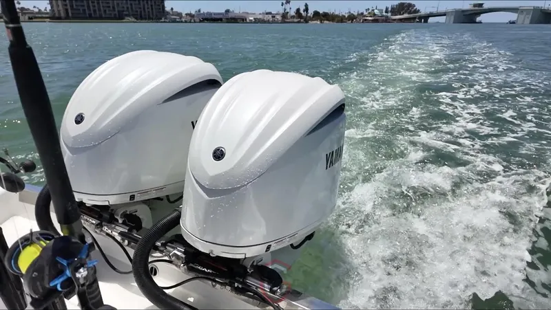  Yacht Photos Pics Twin Yamaha outboard engines on a 2023 CG Boat Works 35 M-Series, cruising on open water.