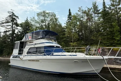 Chris-Craft 426 Catalina