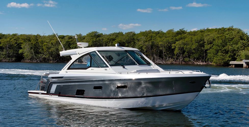 2021 Formula 380 SSC