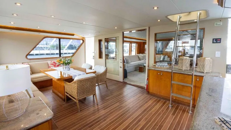 Well Done Yacht Photos Pics 2000 Burger Flush Deck My - Image 41