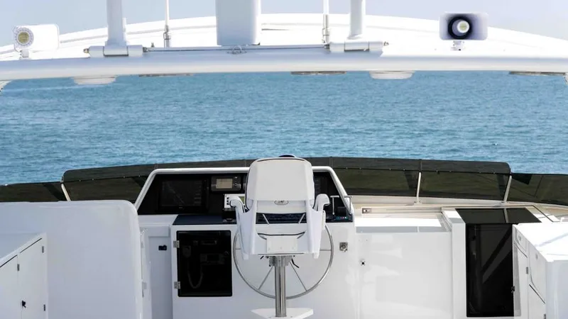 Well Done Yacht Photos Pics 2000 Burger Flush Deck My - Image 18