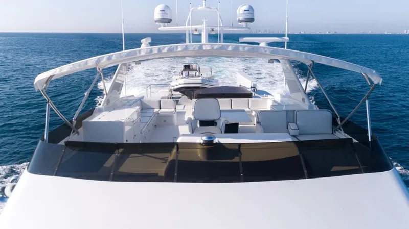 Well Done Yacht Photos Pics 2000 Burger Flush Deck My - Image 14