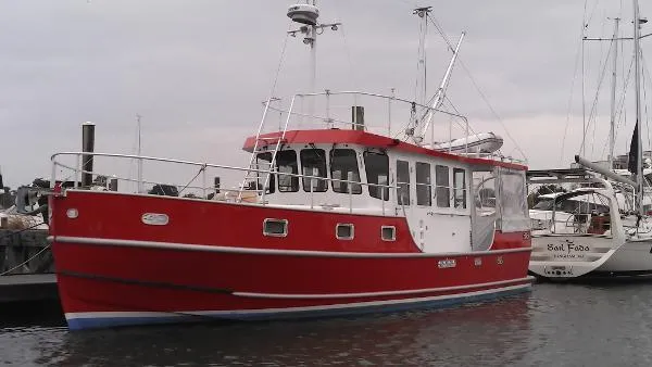 Moondance Yacht Photos Pics 