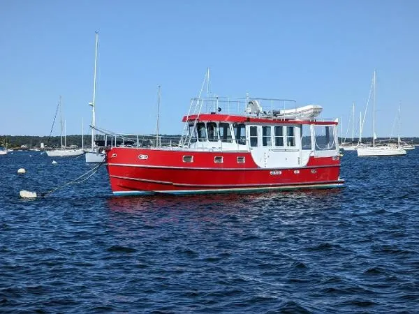 Moondance Yacht Photos Pics 