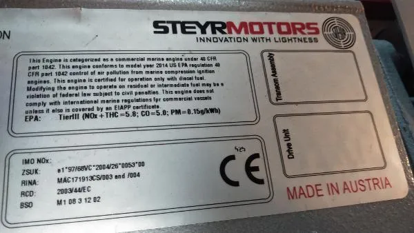 Moondance Yacht Photos Pics 