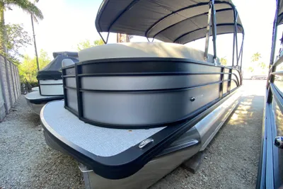 Harris Cruiser 230