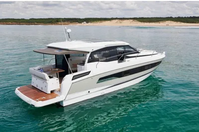 2019 Jeanneau NC33