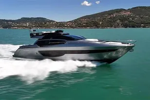 2022 Riva 76' Perseo Super