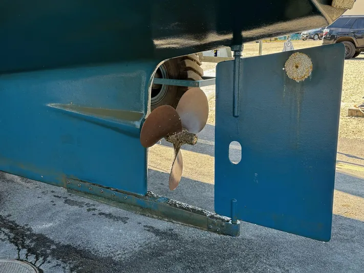 Cygnus Yacht Photos Pics 