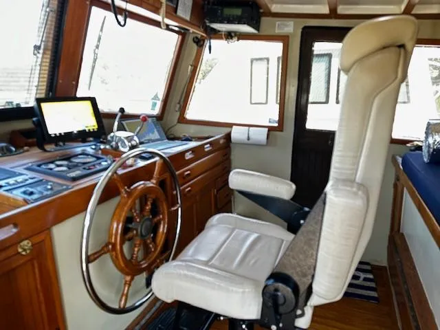 Cygnus Yacht Photos Pics 