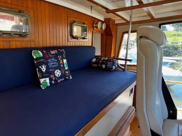 Cygnus Yacht Photos Pics 