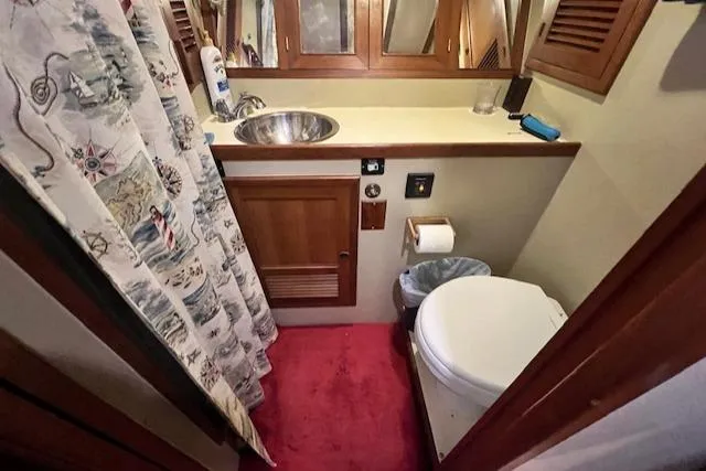 Cygnus Yacht Photos Pics 