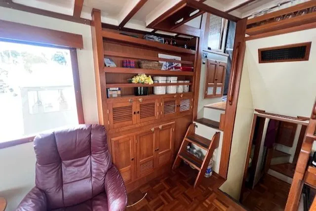 Cygnus Yacht Photos Pics 