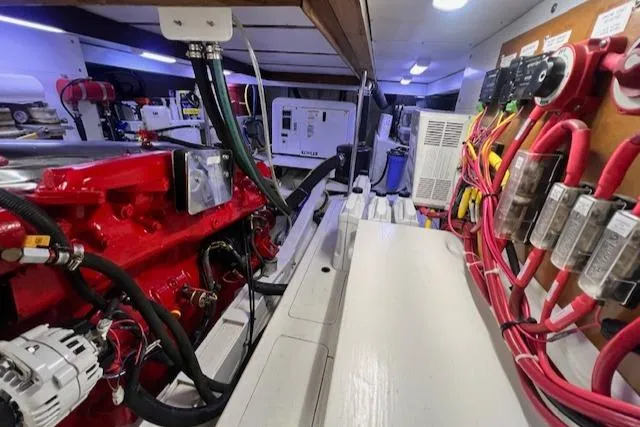 Cygnus Yacht Photos Pics 