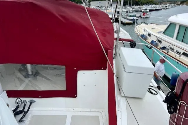 Cygnus Yacht Photos Pics 