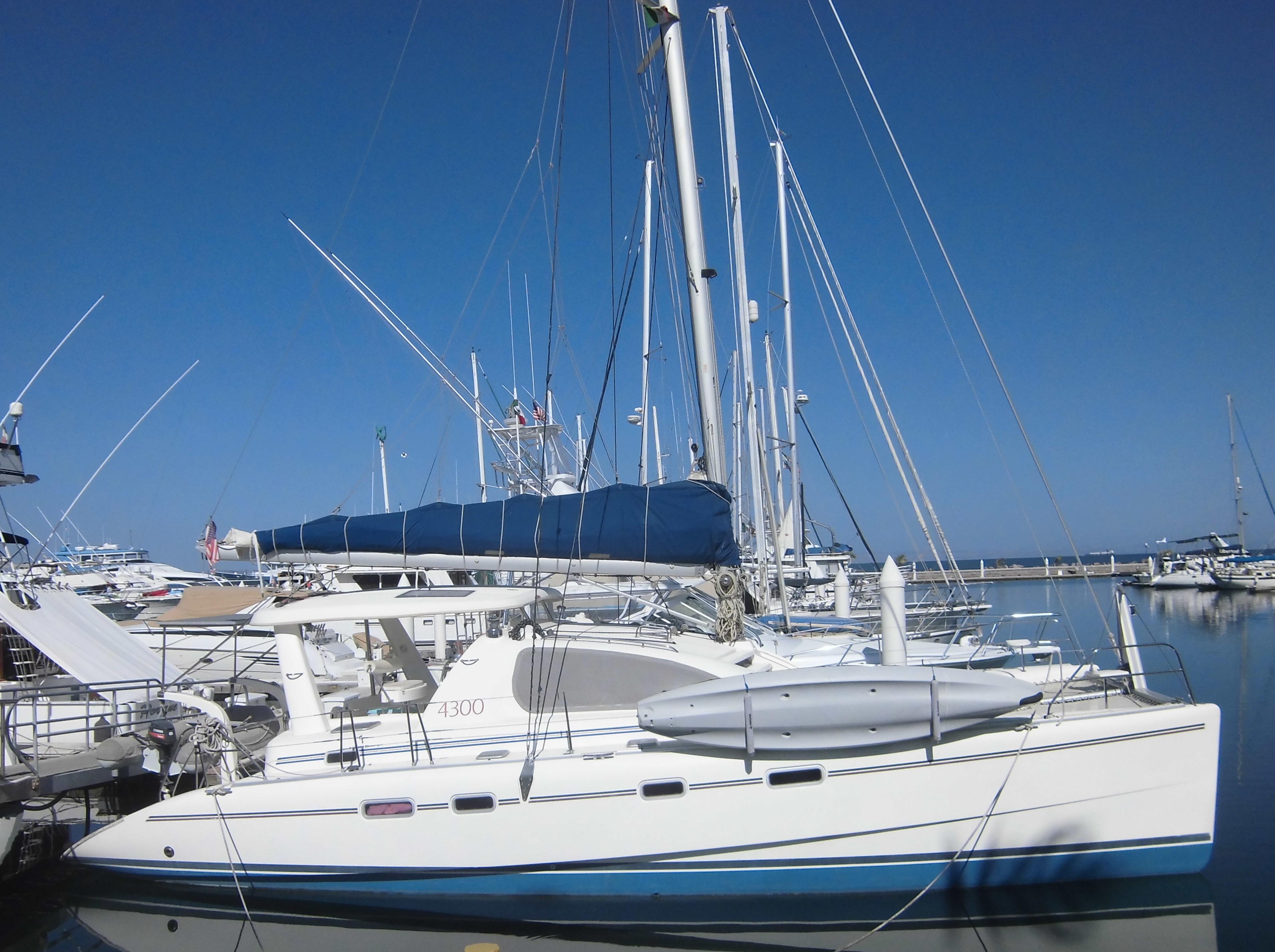 2006 Leopard 43 Multi-Hull for sale - YachtWorld