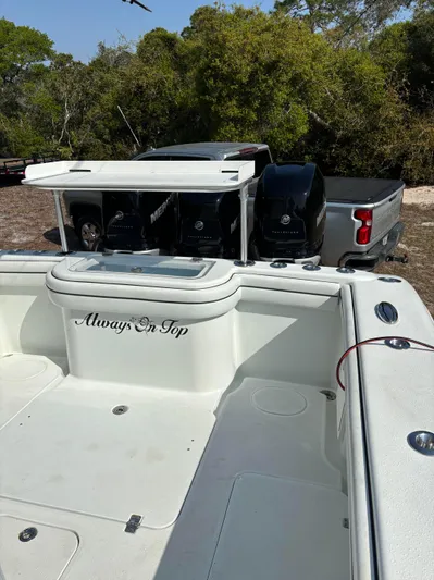  Yacht Photos Pics Yellowfin Boats, Contender Boats, SeaVee Boats, Regulator Boats, SeaHunter Boats, Invincible Boats, Pair Marine, Southport, REV Yacht Sales