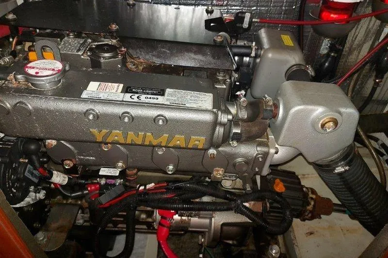Lino Yacht Photos Pics Yanmar engine in 2019 Custom Chatam Extreme 42 boat, detailed view.
