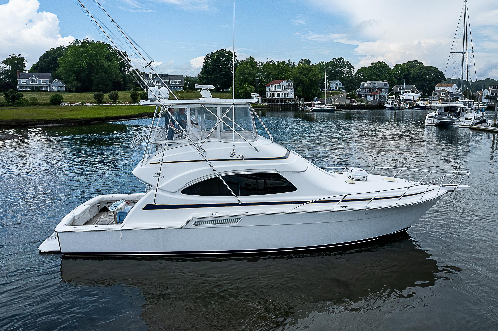 2005 Bertram 390 Saltwater Fishing for sale - YachtWorld