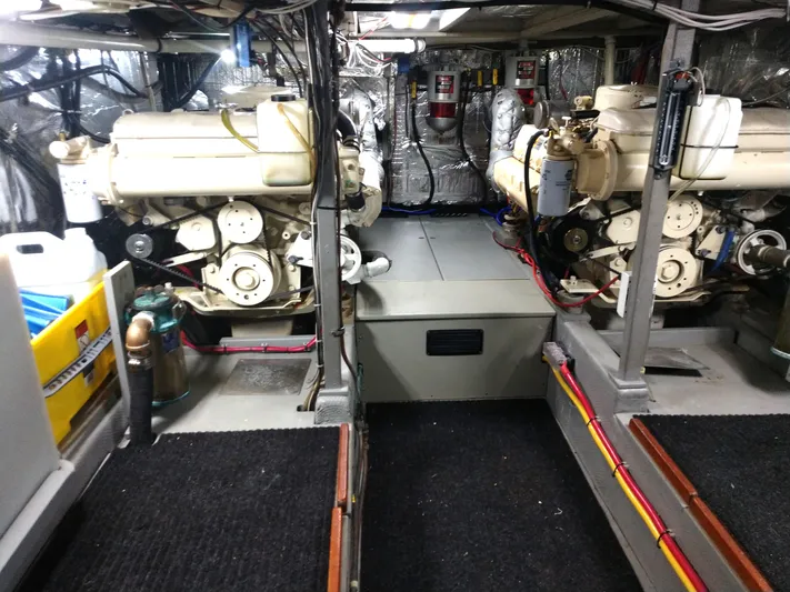 Elizabeth Rose Yacht Photos Pics 