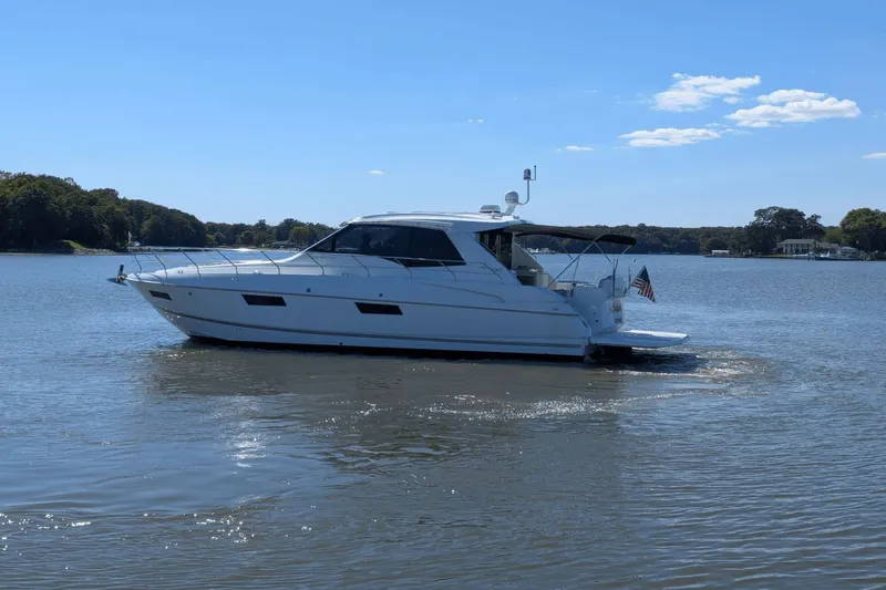 Just One More V Yacht Photos Pics 