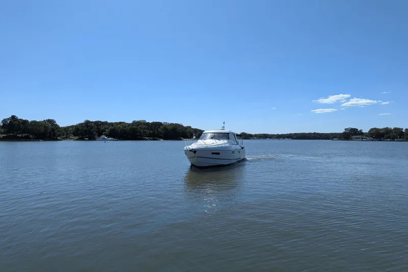 Just One More V Yacht Photos Pics 