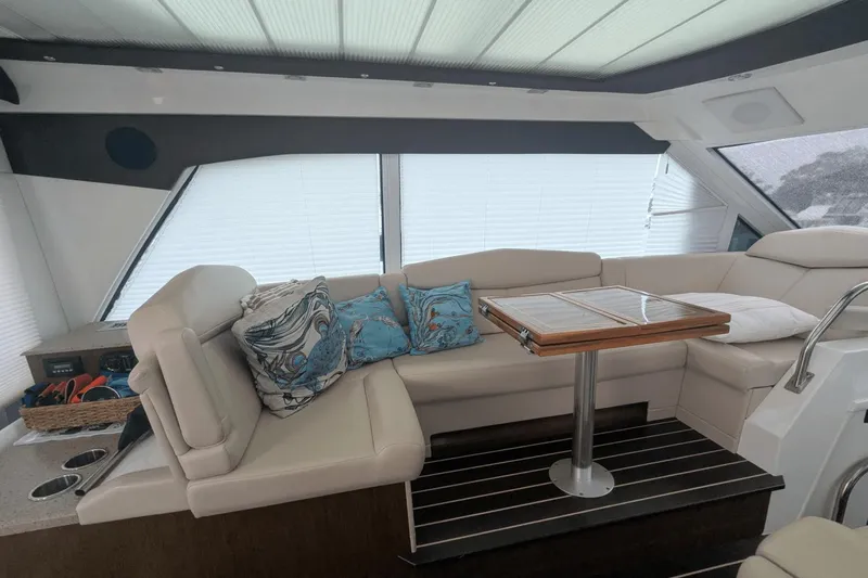 Just One More V Yacht Photos Pics 