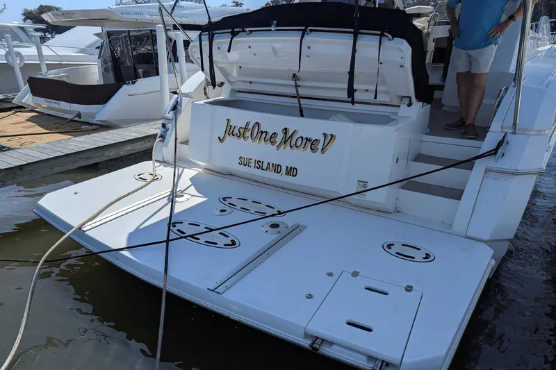 Just One More V Yacht Photos Pics 