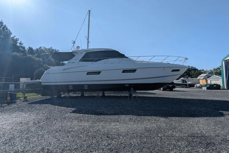 Just One More V Yacht Photos Pics 