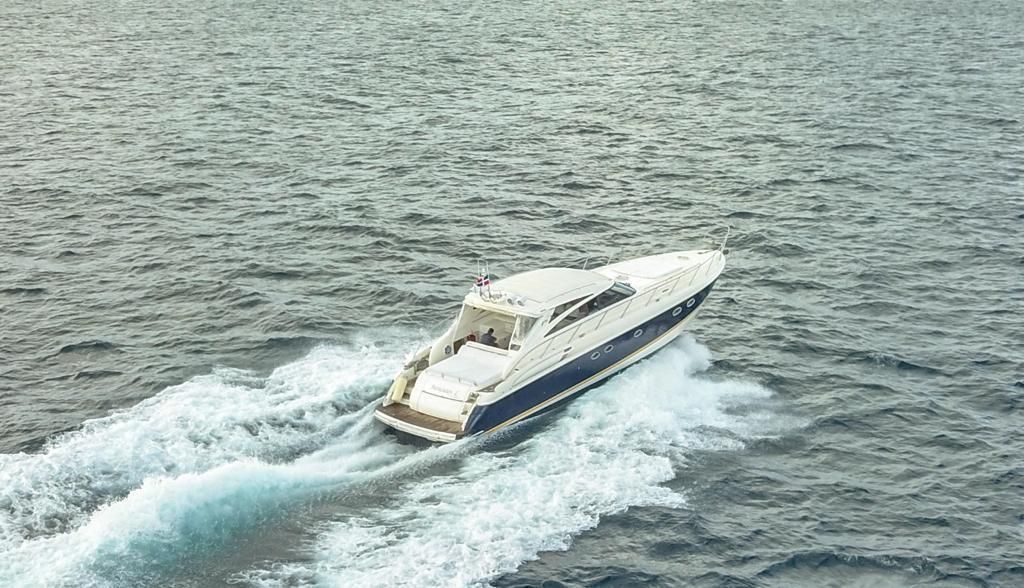 2006 Viking 58 