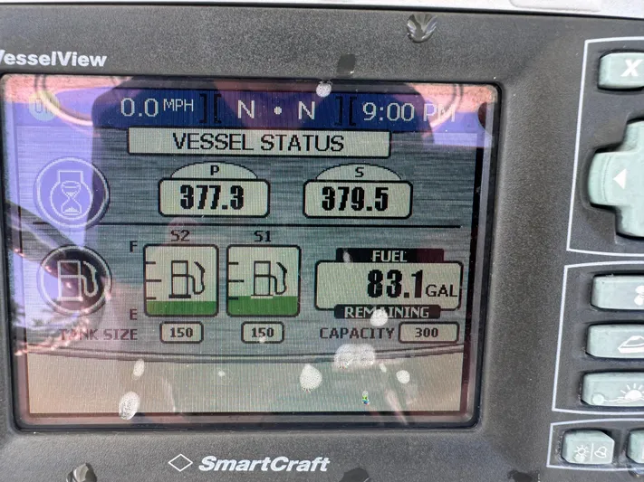 Yacht Photos Pics SmartCraft VesselView display on a 2008 Boston Whaler 320 Outrage showing vessel status and fuel levels.