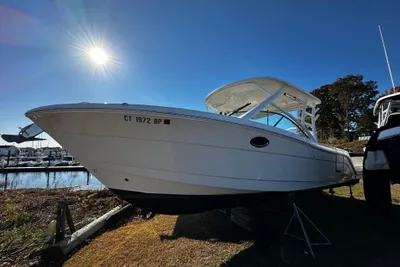 Robalo R317 Dual Console