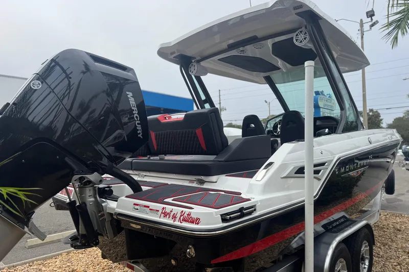  Yacht Photos Pics 2025 Monterey Elite 27 OB boat with Mercury engine, sleek design, and modern features.