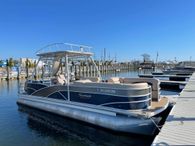 2015 Sweetwater Premium Edition 240