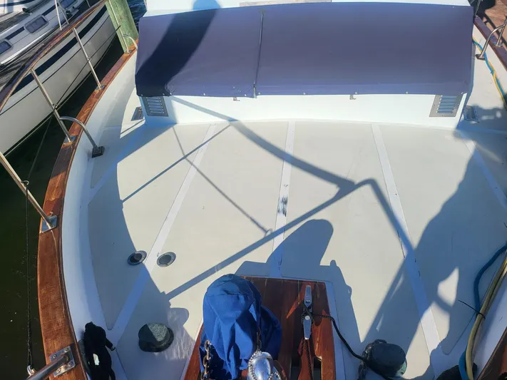 Nancy Lee Yacht Photos Pics 