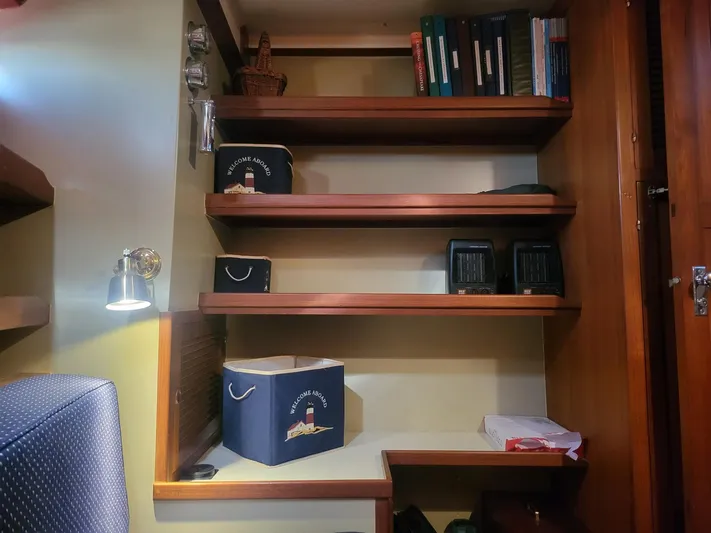 Nancy Lee Yacht Photos Pics 