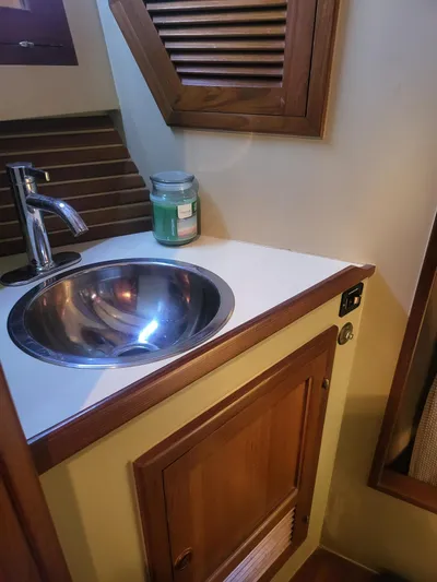 Nancy Lee Yacht Photos Pics 