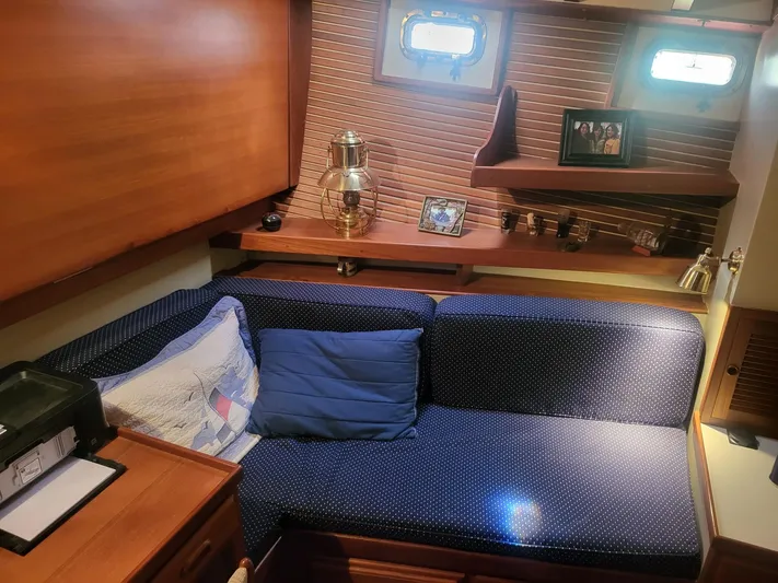 Nancy Lee Yacht Photos Pics Guest Cabin