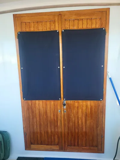 Nancy Lee Yacht Photos Pics Saloon Doors w/Covers