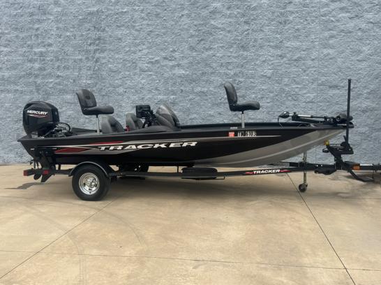 Tracker Pro Team 175 TXW