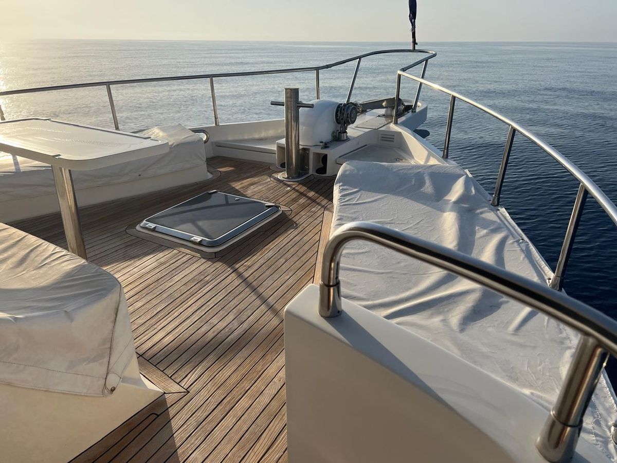 2015 Selene 62 
