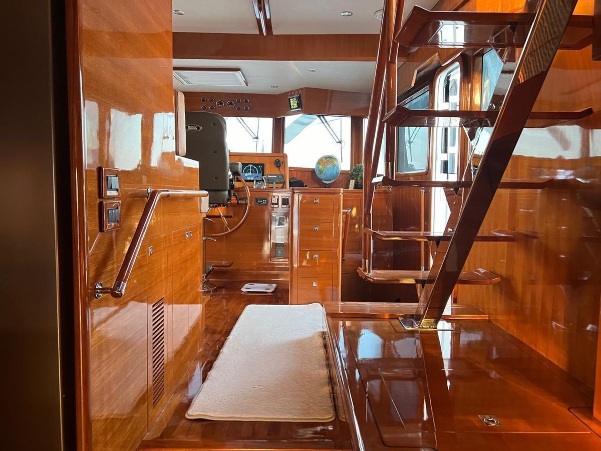 2015 Selene 62 