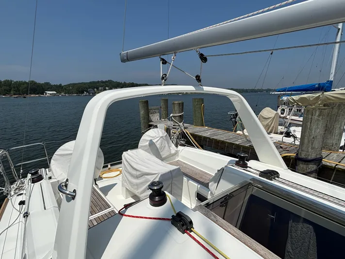 Aveyron Yacht Photos Pics Beneteau Oceanis 35.1 sailboat docked, showcasing deck and cockpit, 2021 model.