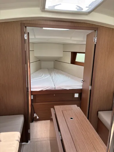 Aveyron Yacht Photos Pics 