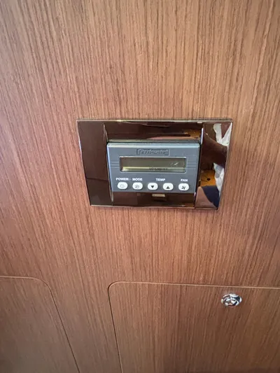 Aveyron Yacht Photos Pics 